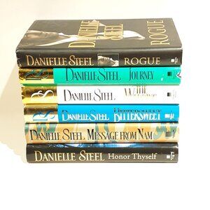 Danielle Steele Bundle 6 Novels Message Fron Nam Bittersweet Wedding Journey Hon
